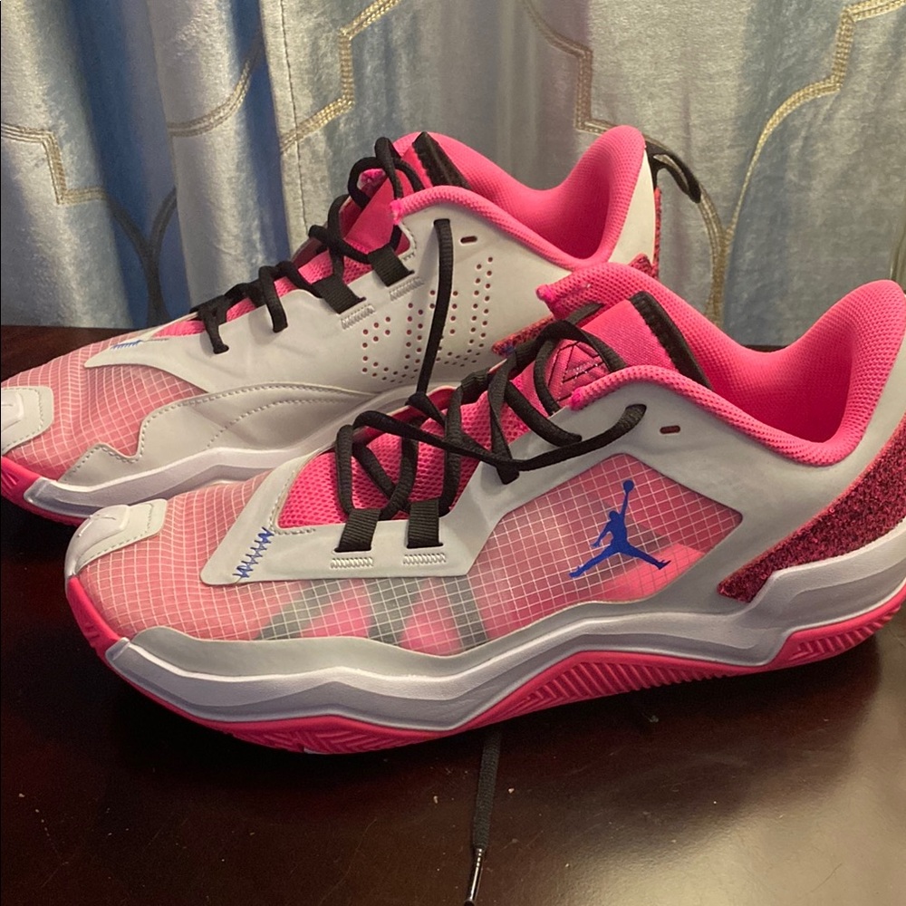 Jordan One Take 4 'Pink Blast' men’s basketball shoes size 11 worn once.